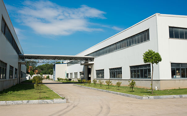 金剛石切割片廠家必備的“品德” 金剛石切割片廠家必備的“品德”