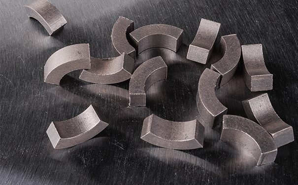 五種加工不同石材的金剛石刀頭特點介紹 五種加工不同石材的金剛石刀頭特點介紹