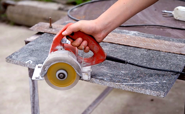 金剛石圓鋸片切割機有哪些分類呢？千萬別買錯了！